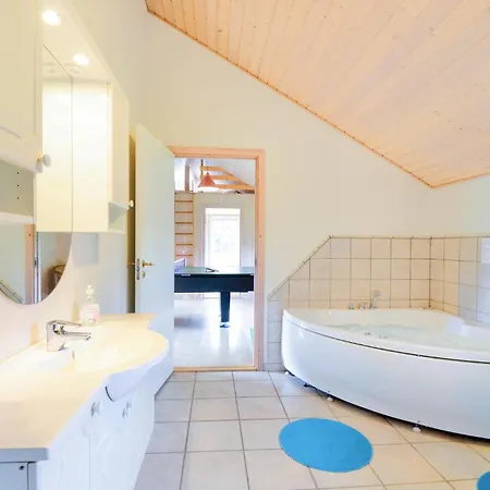 Cozy In With Sauna Ebeltoft