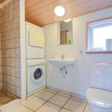 Semesterbostad Cozy In With Sauna *