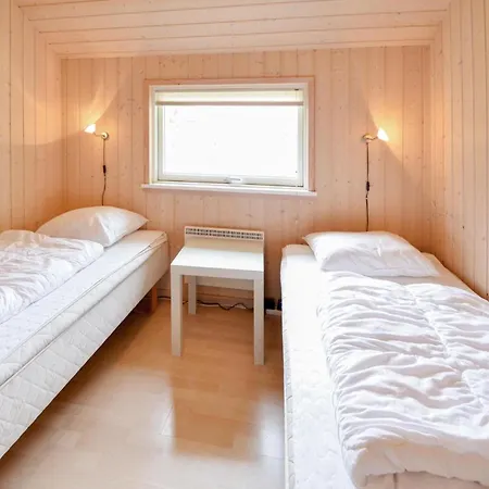Cozy In With Sauna