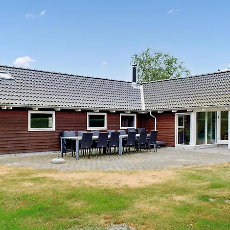 Cozy In With Sauna Semesterbostad