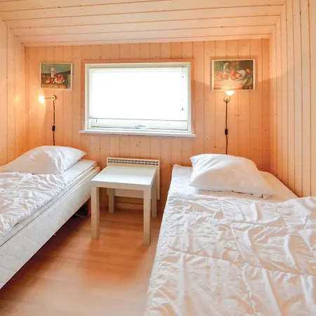 Cozy In With Sauna